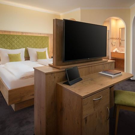 Hotel Vitaloase Zu Den Drei Bruedern Unken Exteriér fotografie